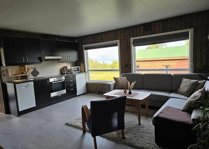 Lillehytta Aroybuktneset * Lyngseidet