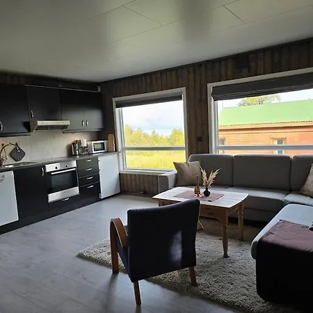 Lillehytta Aroybuktneset * Lyngseidet